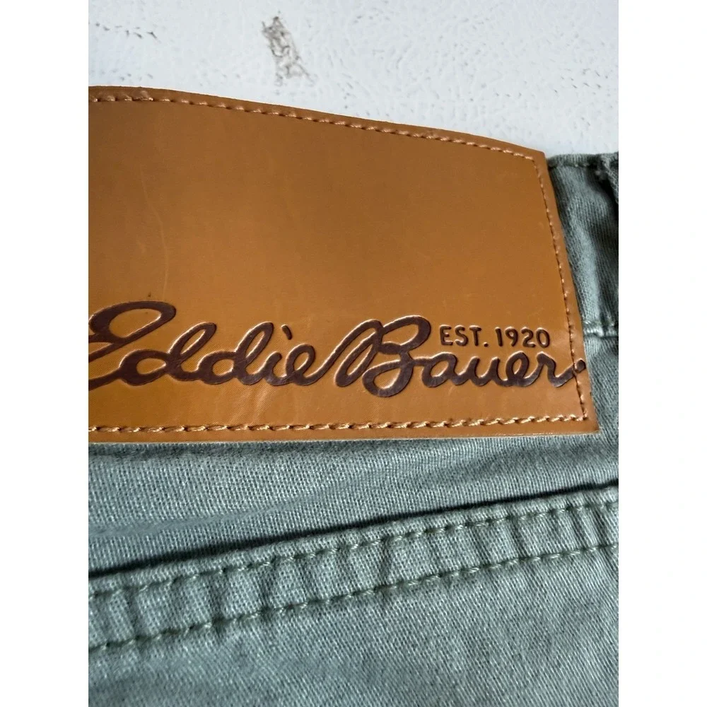 Eddie Bauer Men's 32x32 Green ‎ Utility Casual Pants EUC